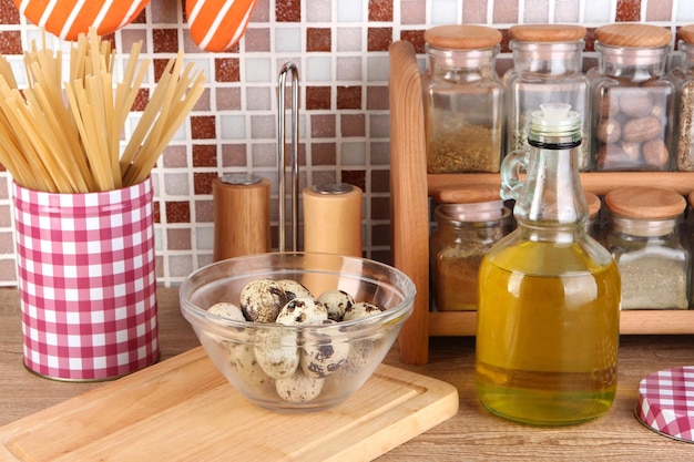 zestaw naczyń i składników